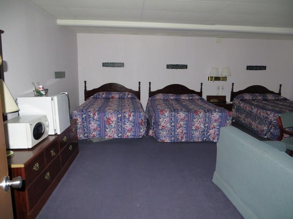 The Bluffs Inn & Suites Decorah Ruang foto